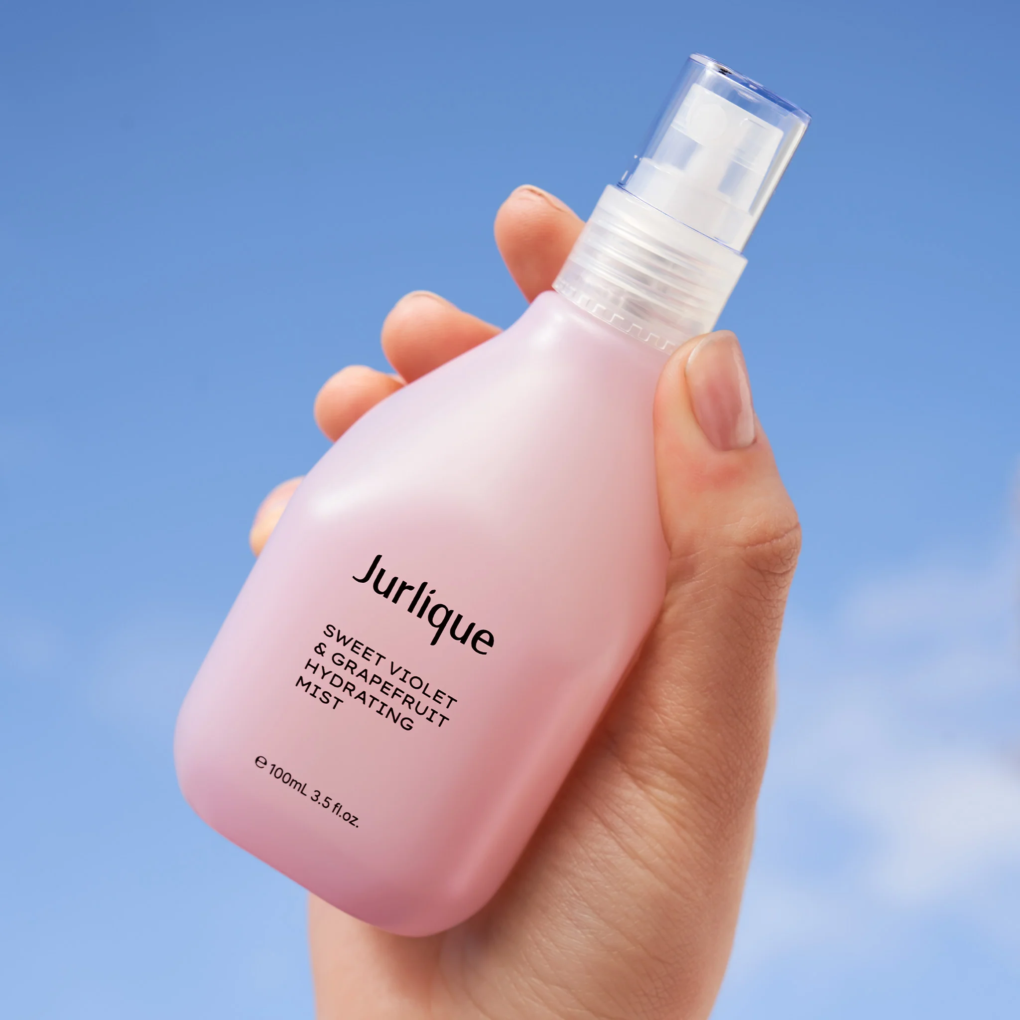Sweet Violet & Grapefruit Hydrating Mist - Image 5